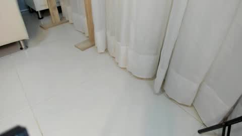 Snapshot of emma_morgann chatting on October 3, 11:18 am Emma Morgann online show from October 3, 11:18 am