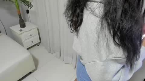 Snapshot of emma_morgann chatting on February 12, 11:16 am Emma Morgann online show from February 12, 11:16 am