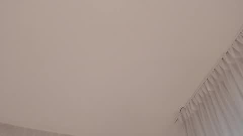 Snapshot of emma_morgann chatting on February 19, 11:06 am Emma Morgann online show from February 19, 11:06 am