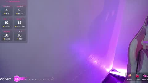 Snapshot of emma_naa chatting on October 5, 3:49 am Emma online show from October 5, 3:49 am