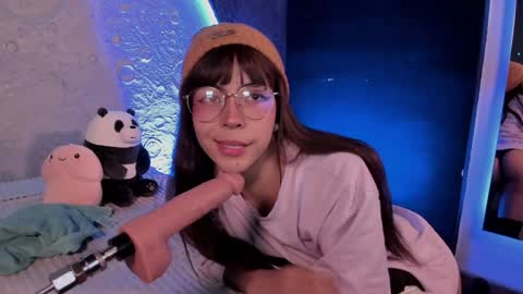     online show from January 26, 2:08 pm