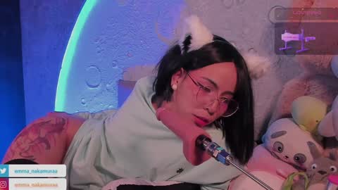     online show from February 1, 1:09 pm