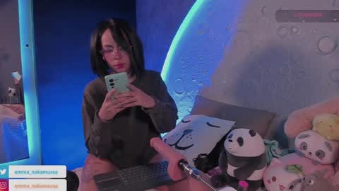     online show from February 5, 10:08 am