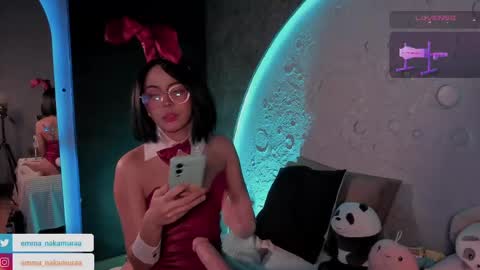     online show from February 15, 10:11 am