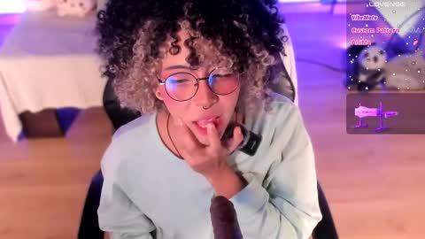     online show from March 23, 10:08 am