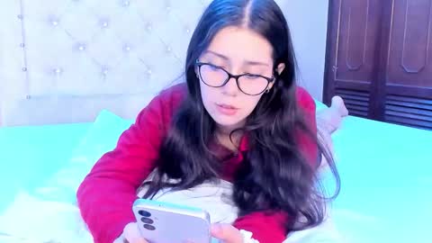 Snapshot of emma_pink__ chatting on February 28, 11:55 am EMMA online show from February 28, 11:55 am