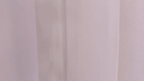 Snapshot of emma_torres__ chatting on December 3, 11:55 am Ema online show from December 3, 11:55 am