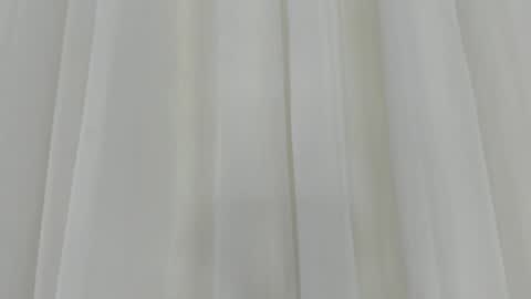Snapshot of emma_torres__ chatting on December 16, 11:55 am Ema online show from December 16, 11:55 am