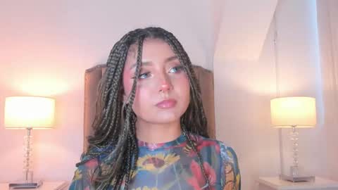 Snapshot of emma_torres__ chatting on February 7, 12:20 pm Ema online show from February 7, 12:20 pm