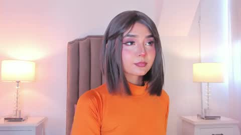 Snapshot of emma_torres__ chatting on March 1, 11:45 am Ema online show from March 1, 11:45 am