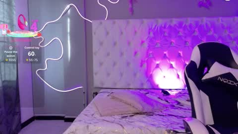 emma_visconti online show from November 5, 12:05 pm