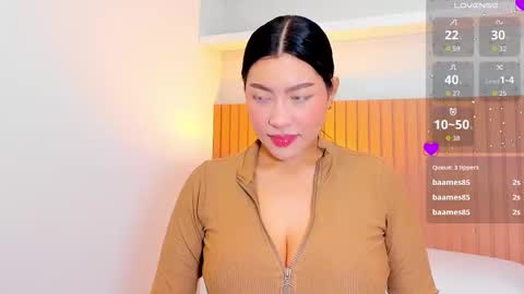   online show from November 26, 11:55 am