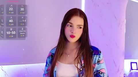 Snapshot of emma_wattsoon chatting on April 24, 2:52 pm emma_wattsoon online show from April 24, 2:52 pm