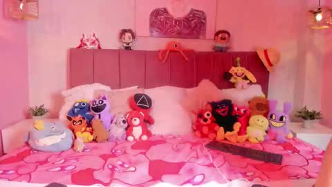 Snapshot of emma_wilder_ chatting on February 26, 8:08 pm Emma online show from February 26, 8:08 pm