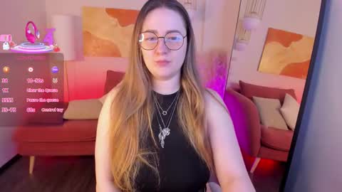 Emma online show from November 30, 8:57 pm