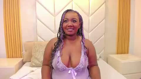 EmmaBrantt  online show from November 5, 3:39 am