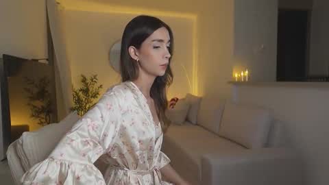 Emma voger online show from November 28, 1:52 am