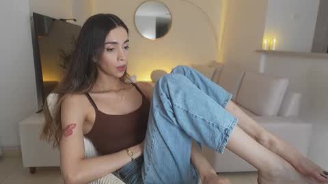 Emma voger online show from March 28, 2:22 am