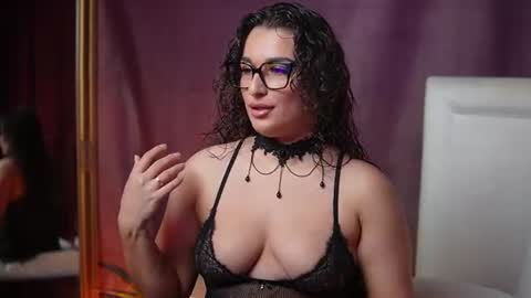  Emma  online show from July 23, 7:12 pm