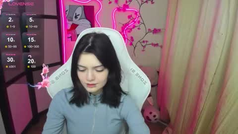 Emma online show from November 25, 10:15 am