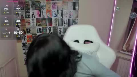 Emma online show from January 7, 1:41 am