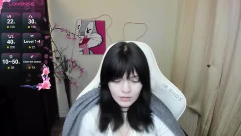 Emma online show from February 13, 1:45 am