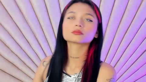           online show from October 1, 12:11 pm