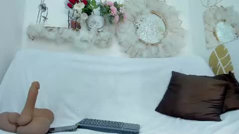Emma Duque online show from July 4, 6:03 pm