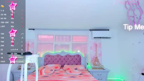 Snapshot of emmahills_sex chatting on February 27, 1:49 pm Emma online show from February 27, 1:49 pm