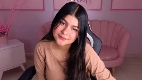 Emma online show from January 27, 4:43 pm