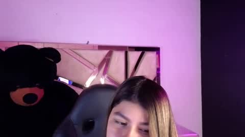 Emma online show from February 20, 4:46 pm