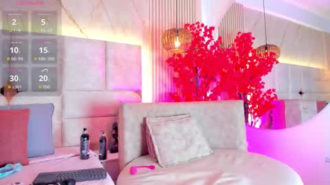 emmalove01 online show from March 27, 2:39 am