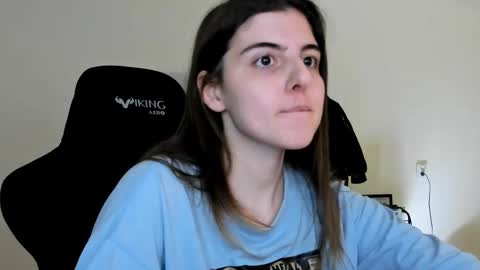 Emma online show from December 22, 5:10 pm