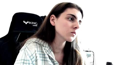 Emma online show from March 21, 2:53 pm