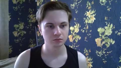 Snapshot of emmanuel_manny chatting on November 4, 10:25 am emmanuel_manny online show from November 4, 10:25 am