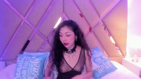 Emma online show from September 25, 1:48 pm