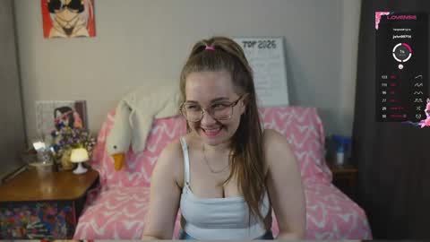 Mia online show from May 17, 6:26 pm