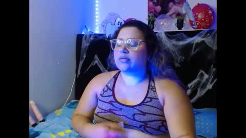 emmatower online show from October 9, 7:34 pm