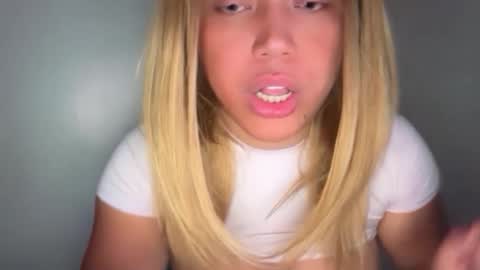 YourDreamGirl Emma  online show from February 5, 5:50 pm