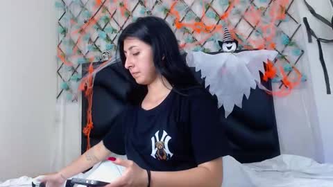  Emma  online show from November 1, 11:18 pm