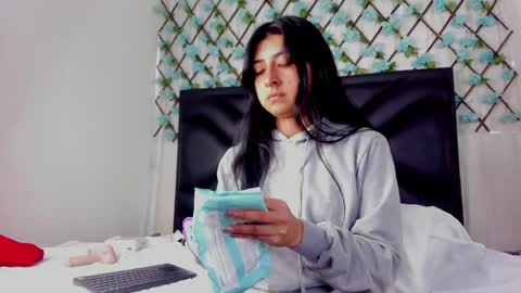  Emma  online show from April 16, 12:39 pm