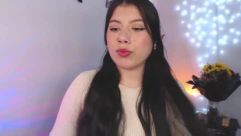 Snapshot of emmi_0 chatting on September 28, 4:40 am Emily Independent model online show from September 28, 4:40 am
