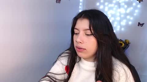Snapshot of emmi_0 chatting on September 30, 1:27 pm Emily Independent model online show from September 30, 1:27 pm