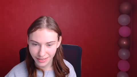 Emmi online show from February 26, 3:41 pm