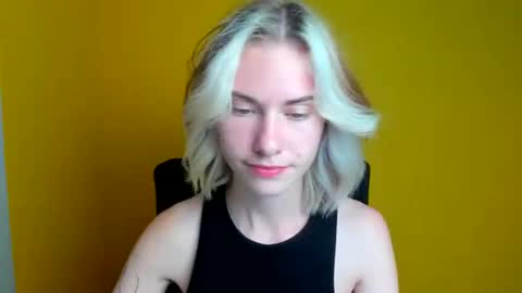 Emmi online show from October 6, 5:32 pm