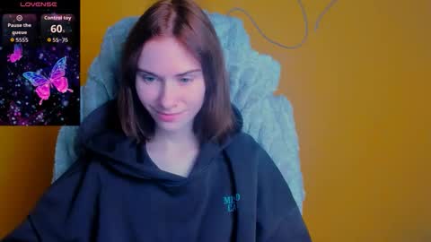 Emmi online show from March 7, 6:32 am