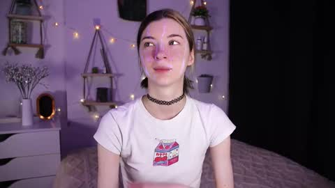 emmie_everly online show from October 25, 7:19 pm