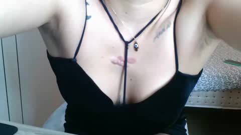 emmie online show from January 21, 9:13 am