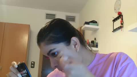 emmie online show from October 31, 9:32 am