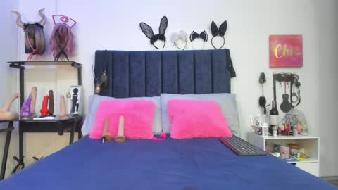          online show from January 22, 11:56 am